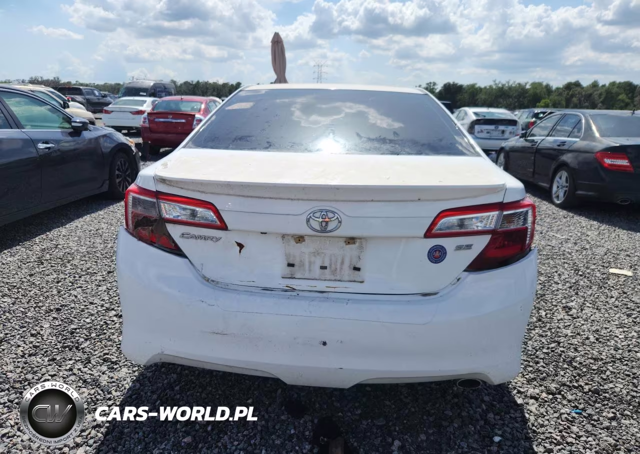 2014 Toyota Camry Se VIN:4T1BF1FK6EU426812 - 6
