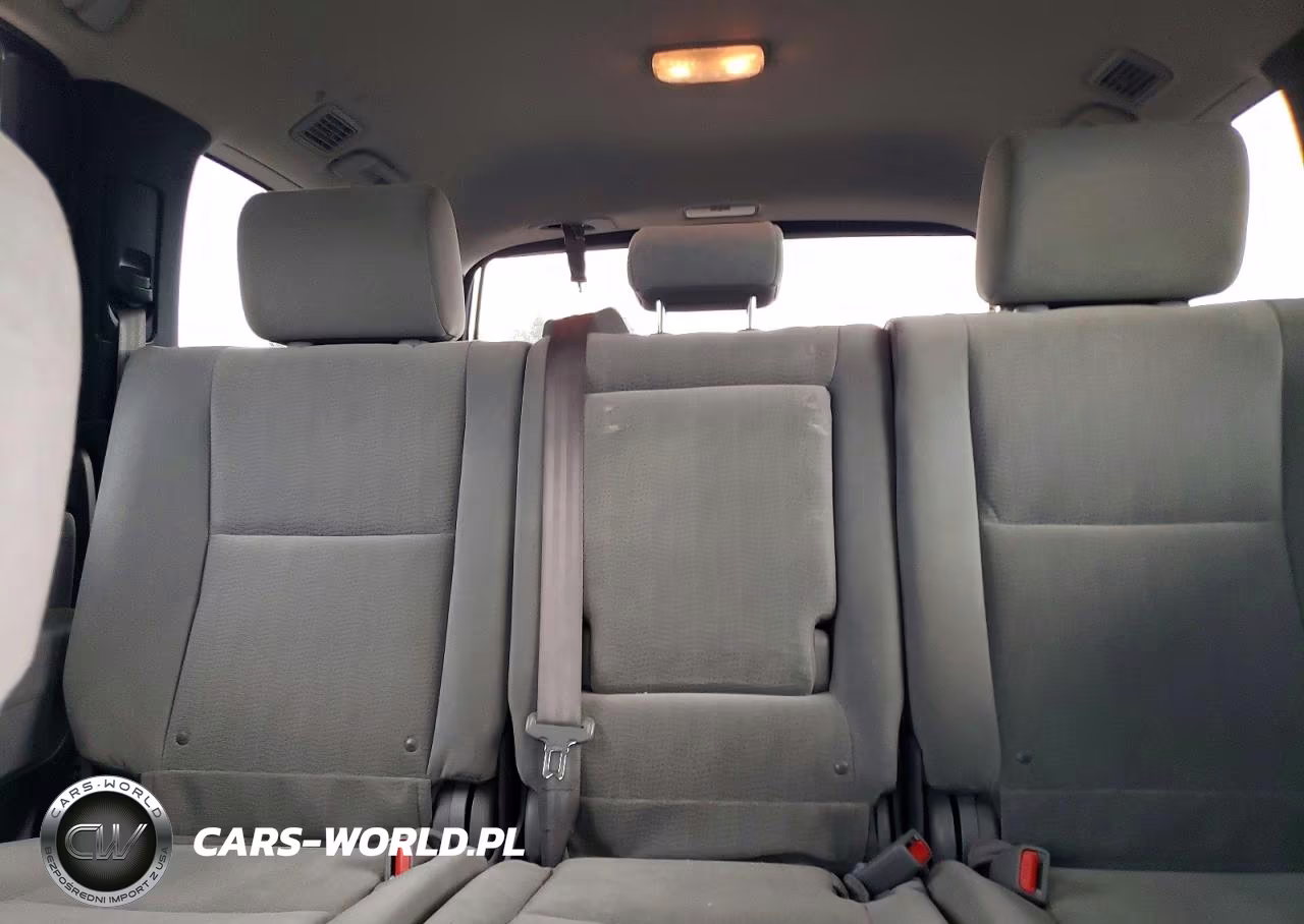 2018 Toyota Sequoia Sr5 VIN:5TDBY5G13JS164693 - 10