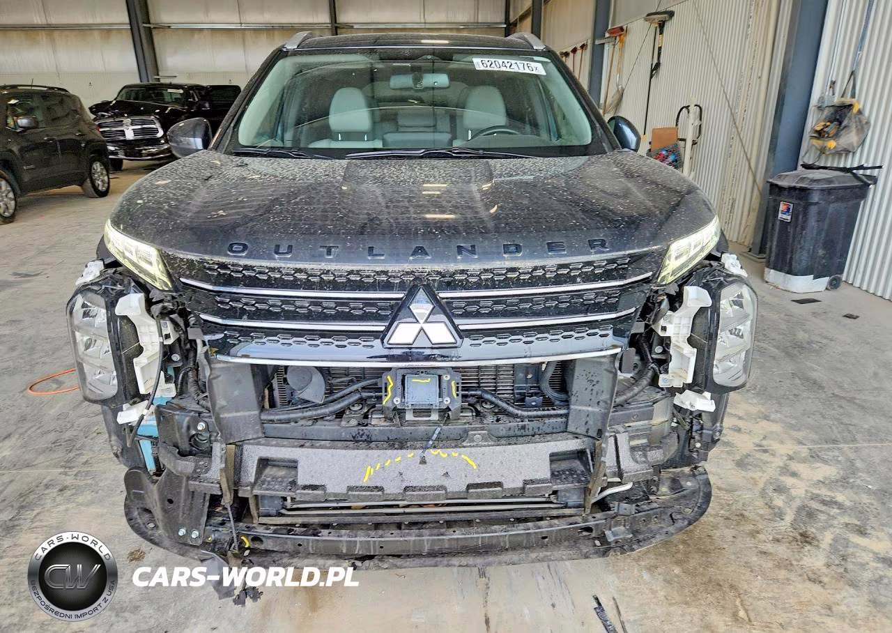 2025 Mitsubishi Outlander Sel VIN:JA4T5WA98SZ001968 - 5
