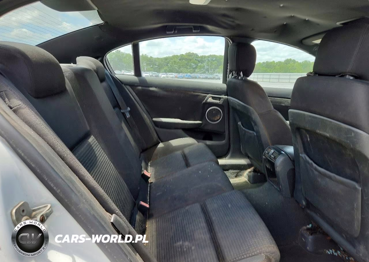 2008 Pontiac G8 VIN:6G2ER57768L133116 - 10