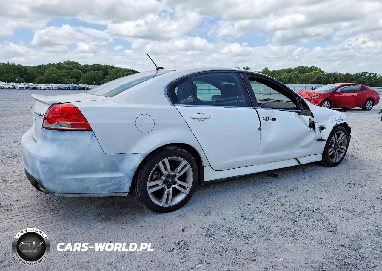 2008 Pontiac G8 VIN:6G2ER57768L133116 - 3