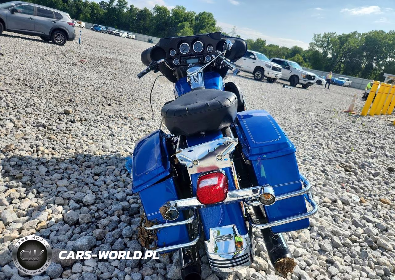 2007 Harley-Davidson Flhtcui VIN:1HD1FC4187Y713133 - 4