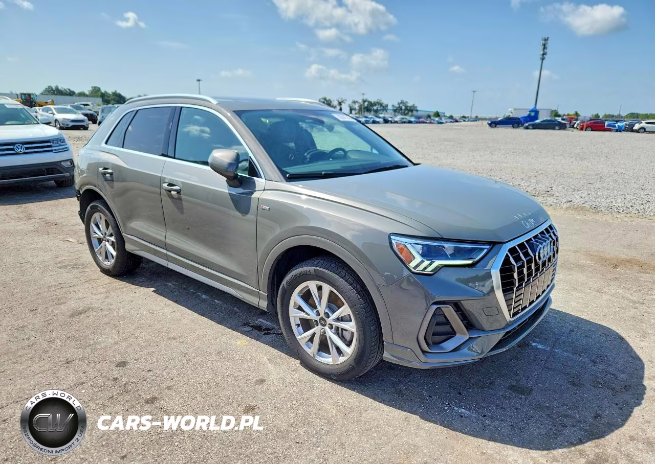 2023 Audi Q3 Premium S Line 45 VIN:WA1DECF34P1110666 - 4