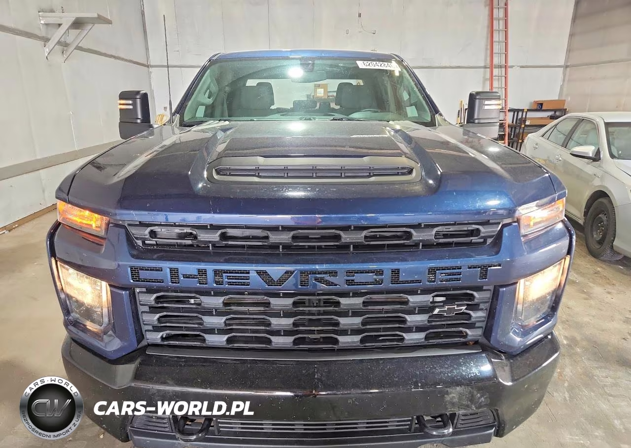 2023 Chevrolet Silverado K2500 Custom VIN:2GC4YME77P1719686 - 5