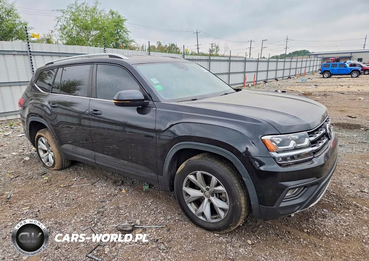 2018 Volkswagen Atlas Se VIN:1V2LR2CA8JC556591 - 4