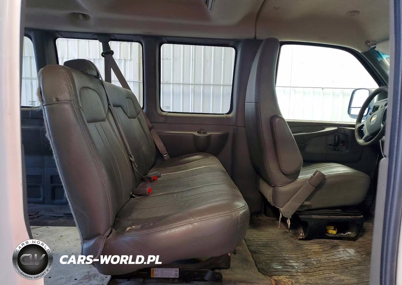 2011 Chevrolet Express G3500 Ls VIN:1GNZGZHG9B1100871 - 11