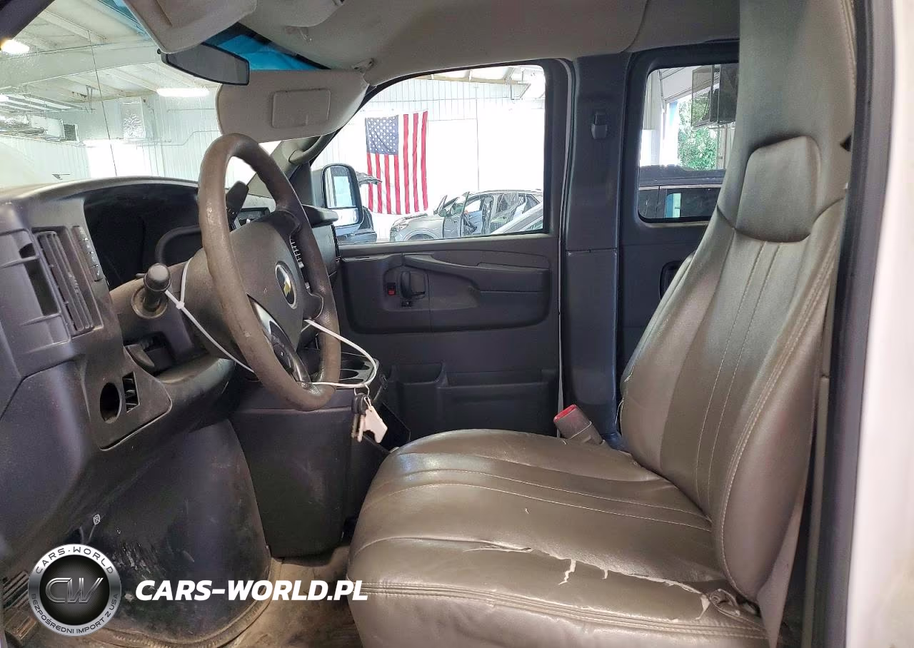 2011 Chevrolet Express G3500 Ls VIN:1GNZGZHG9B1100871 - 7
