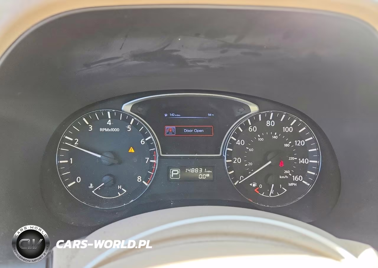 2014 Nissan Pathfinder S VIN:5N1AR2MN2EC717335 - 9
