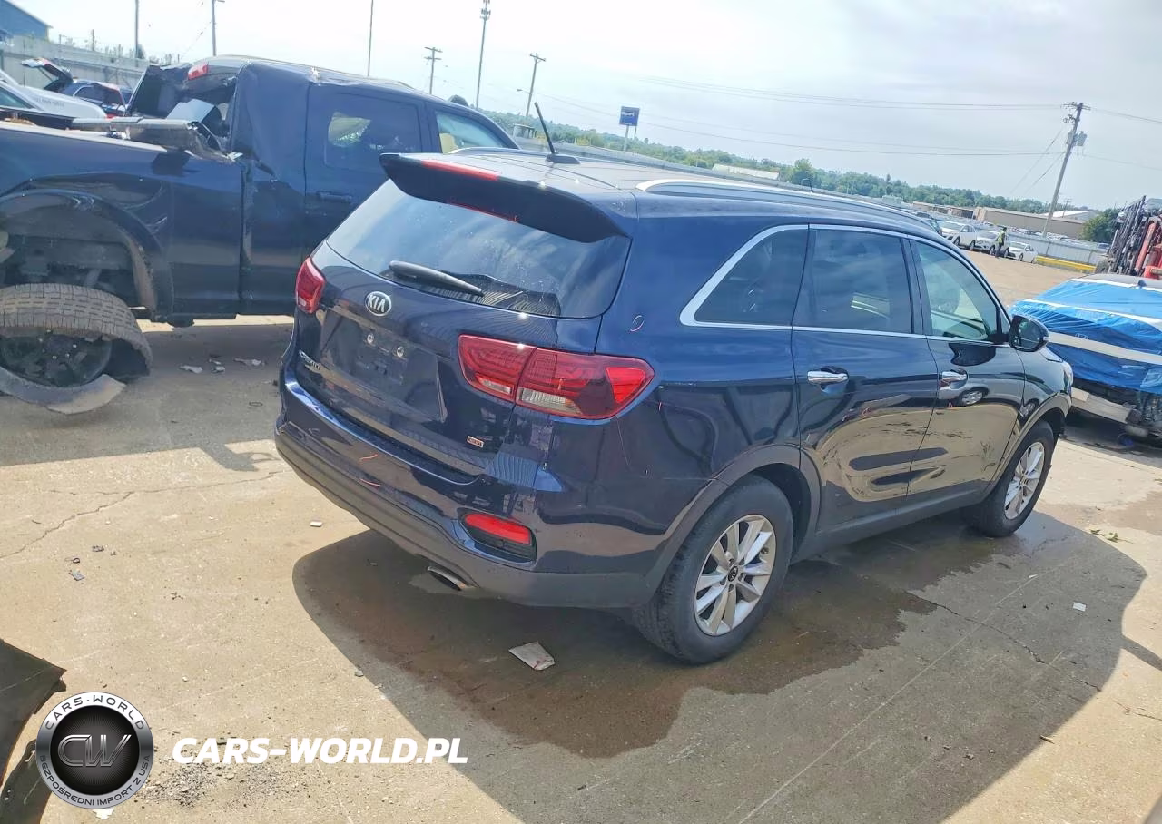 2020 Kia Sorento Lx VIN:5XYPG4A38LG667827 - 3