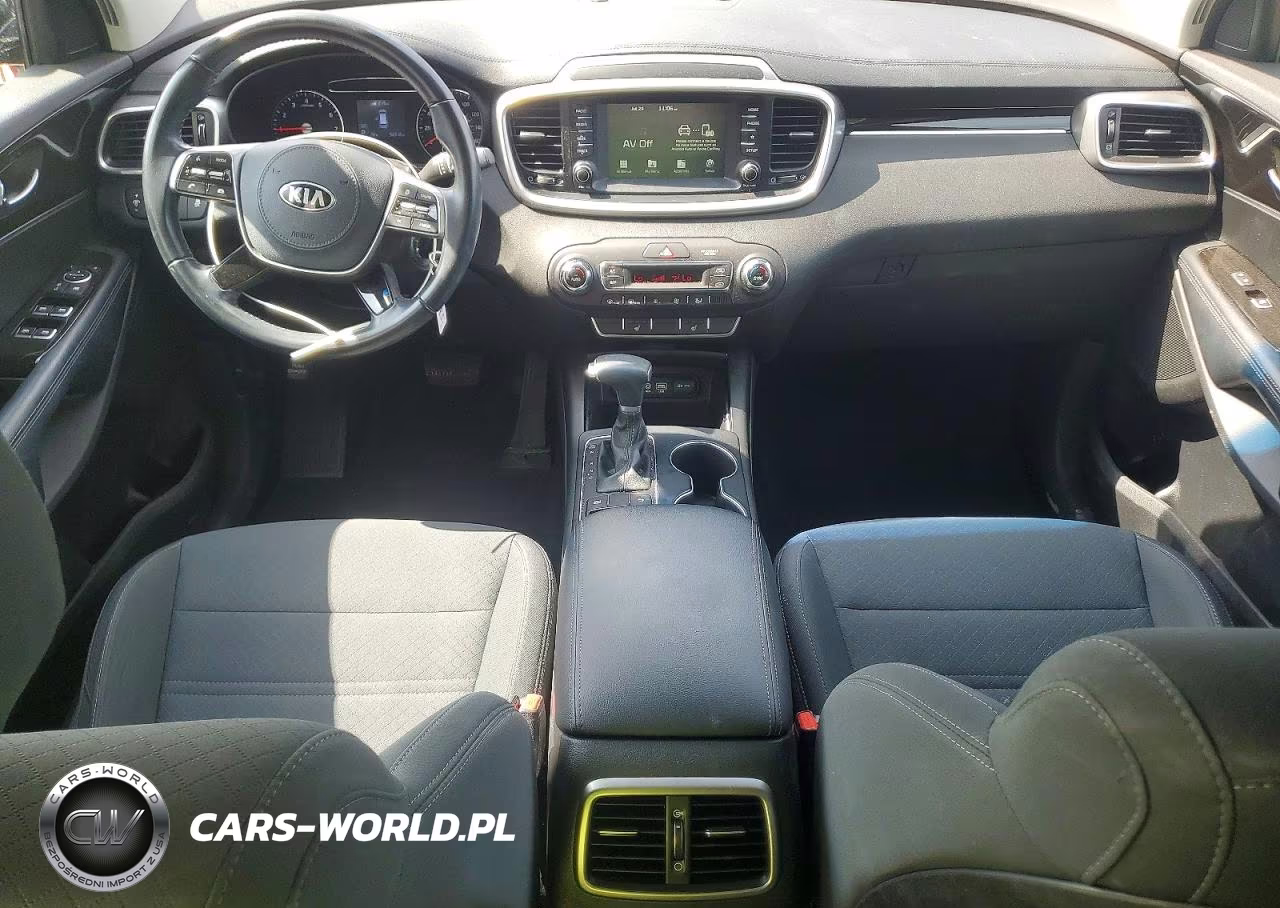 2020 Kia Sorento Lx VIN:5XYPG4A38LG667827 - 8