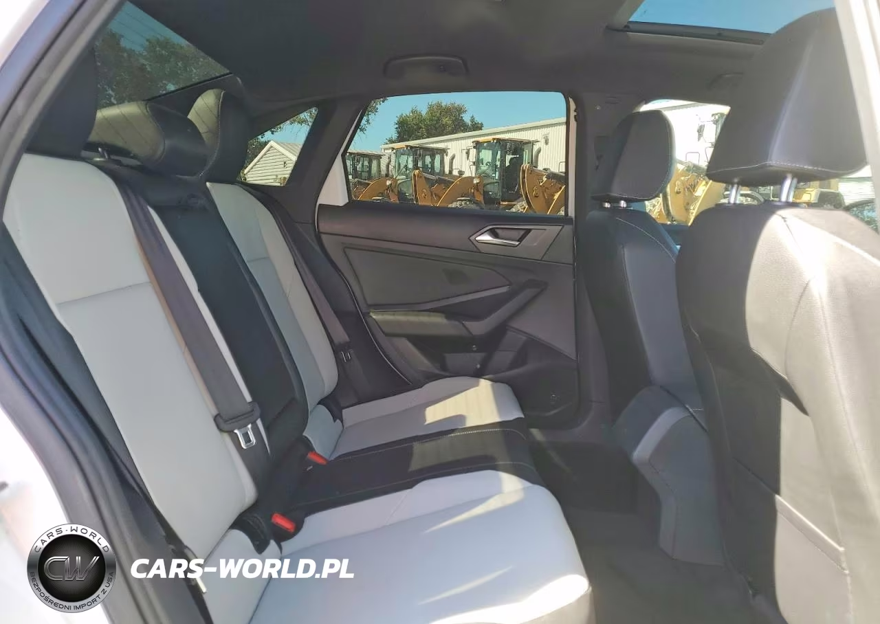2019 Volkswagen Jetta S VIN:3VWC57BUXKM200548 - 10