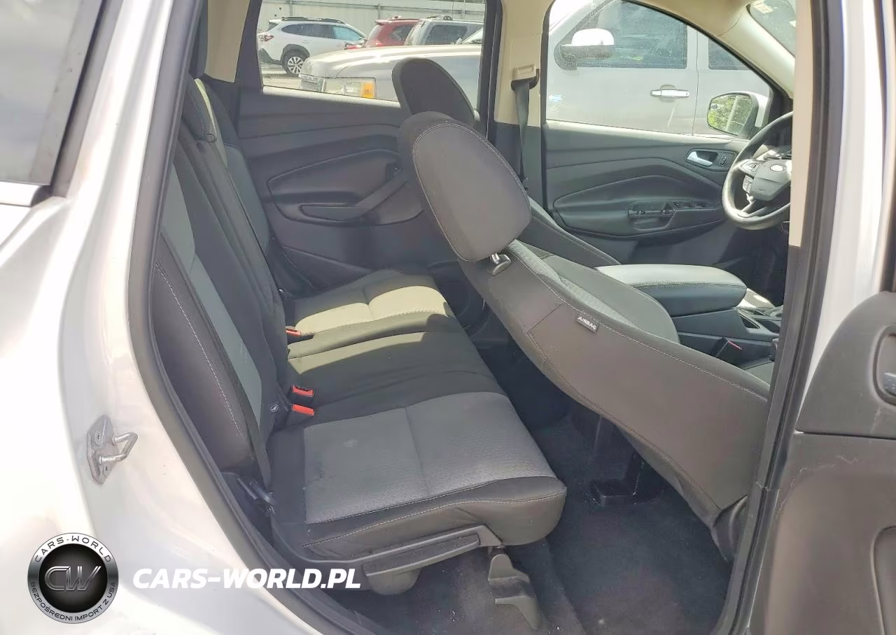 2017 Ford Escape Se VIN:1FMCU9GD9HUB05781 - 11