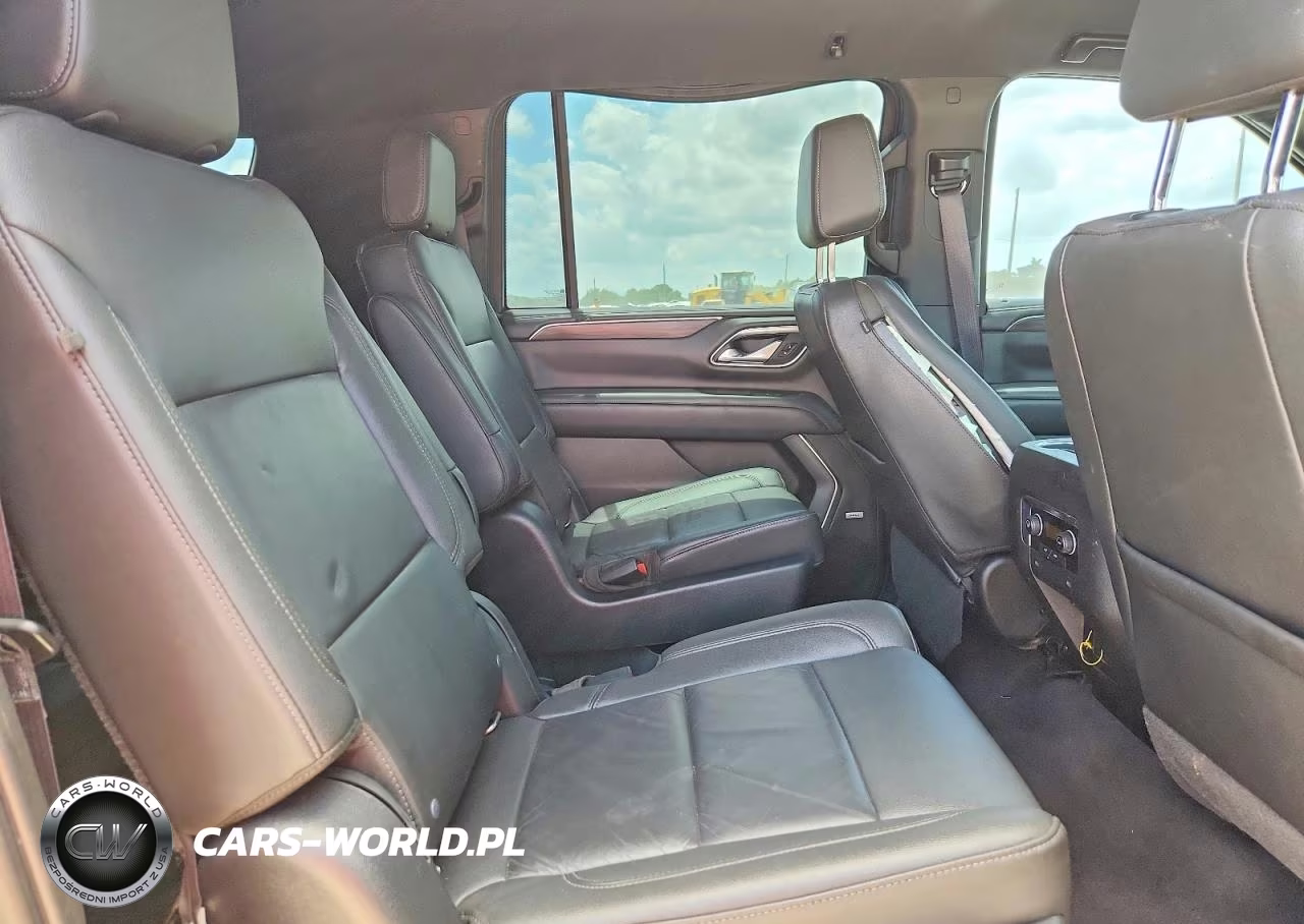 2021 Chevrolet Suburban 2Wd Lt VIN:1GNSCCKD2MR371560 - 11