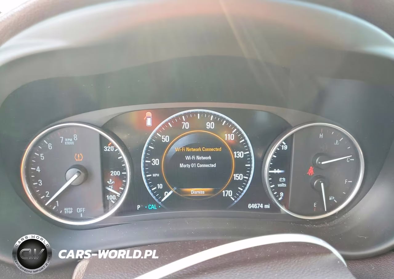 2018 Buick Envision Premium VIN:LRBFX3SX9JD002694 - 9