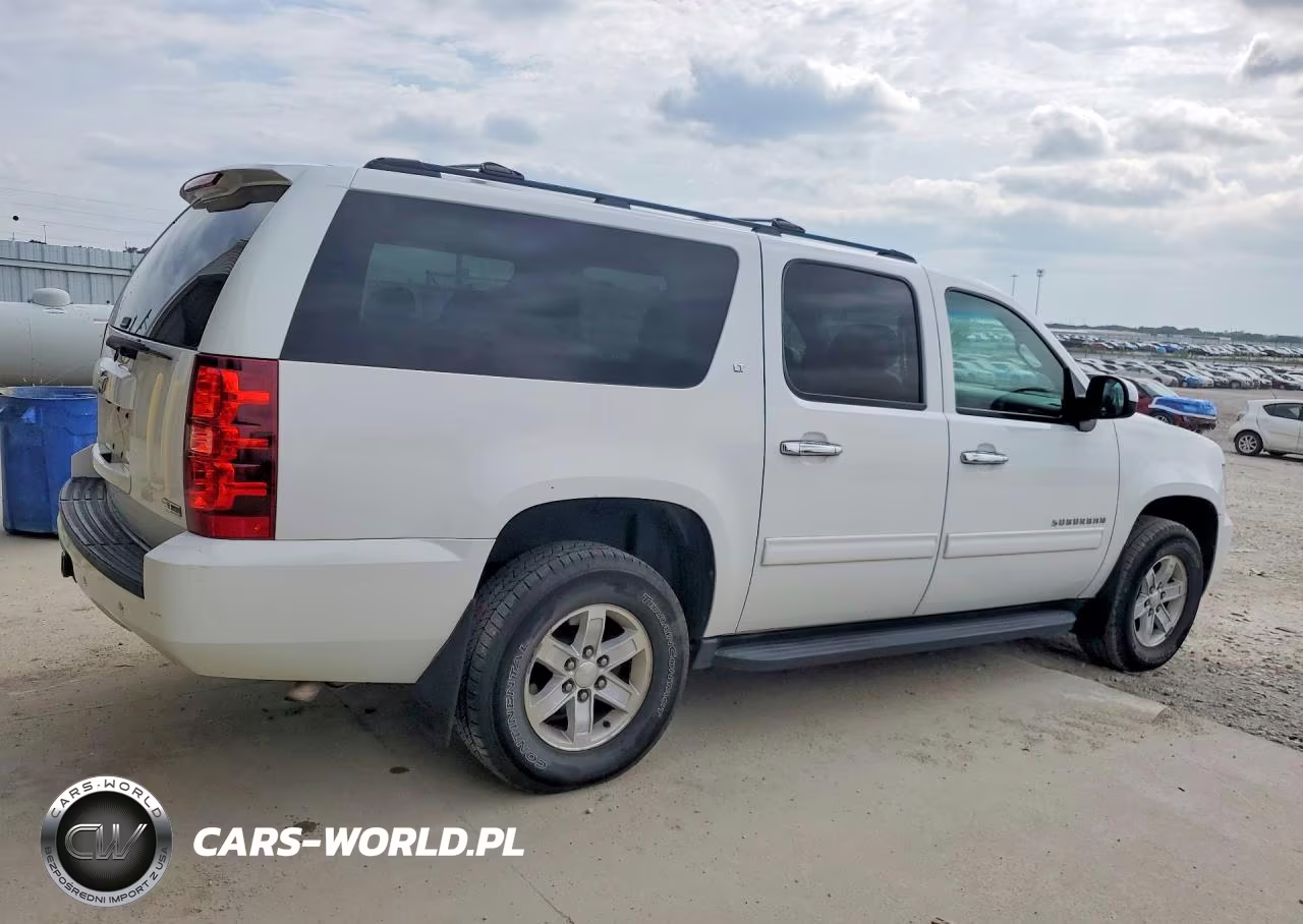 2011 Chevrolet Suburban K1500 Lt VIN:1GNSKJE39BR402312 - 3