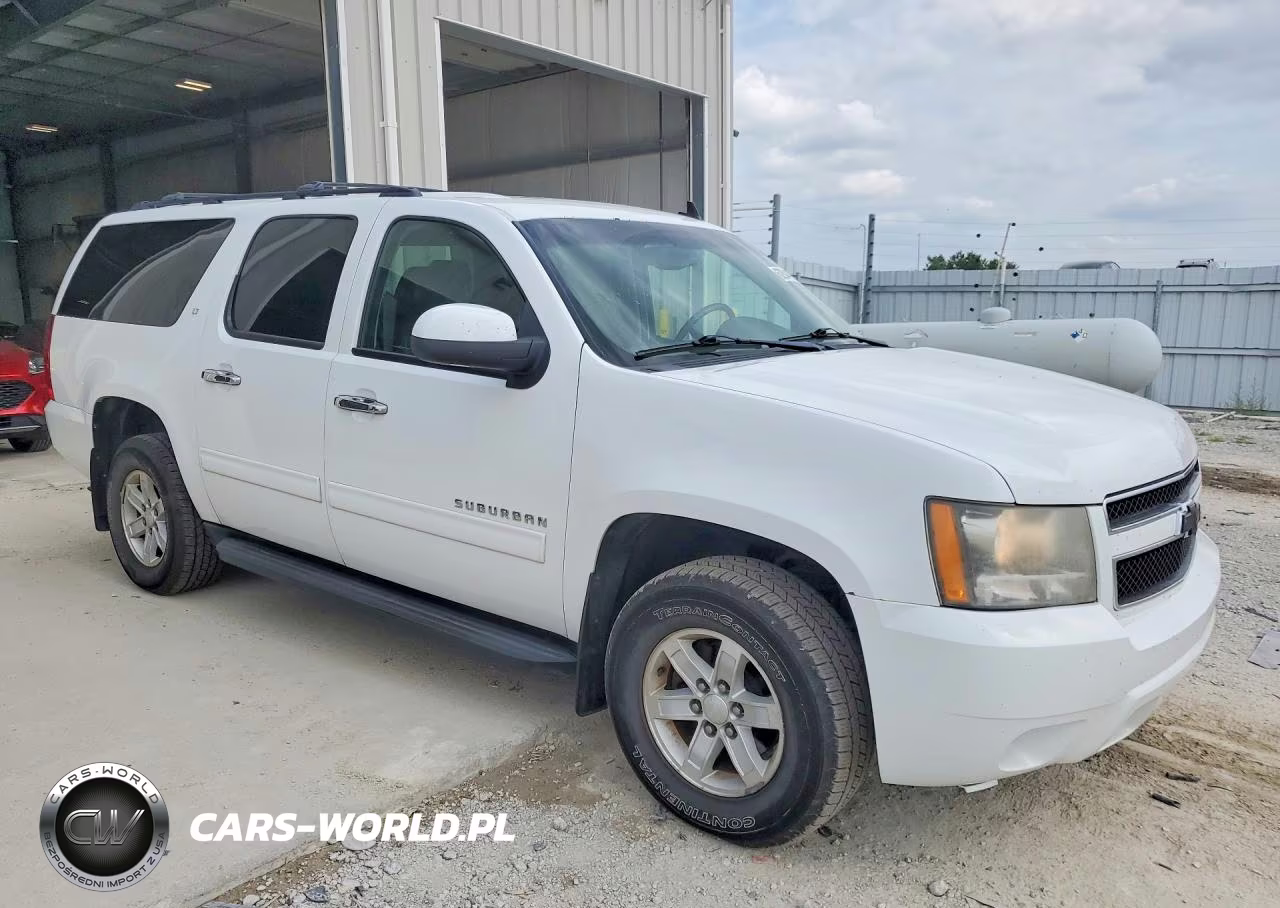 2011 Chevrolet Suburban K1500 Lt VIN:1GNSKJE39BR402312 - 4