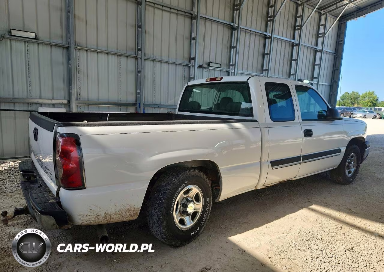 2004 Chevrolet Silverado 1500 VIN:1GCEC19X14Z241909 - 3