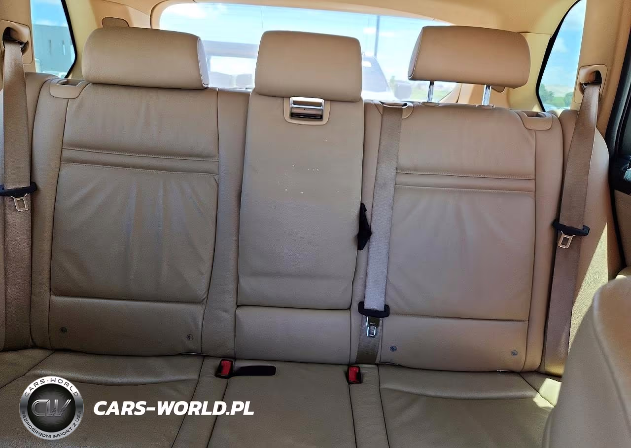 2011 BMW X5 xDrive35I VIN:5UXZV4C56BL738232 - 10