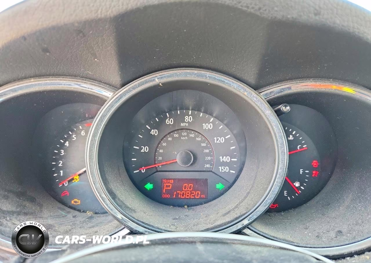 2013 Kia Sorento Lx VIN:5XYKT3A68DG418293 - 9