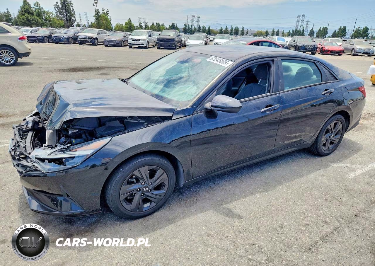 2021 Hyundai Elantra Se