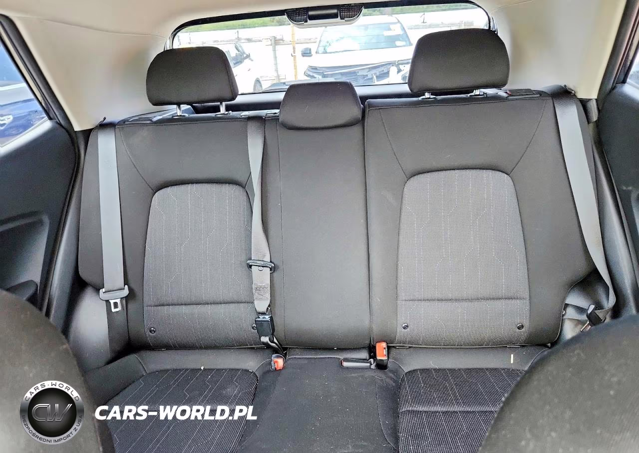 2021 Hyundai Venue Se VIN:KMHRB8A32MU089878 - 10