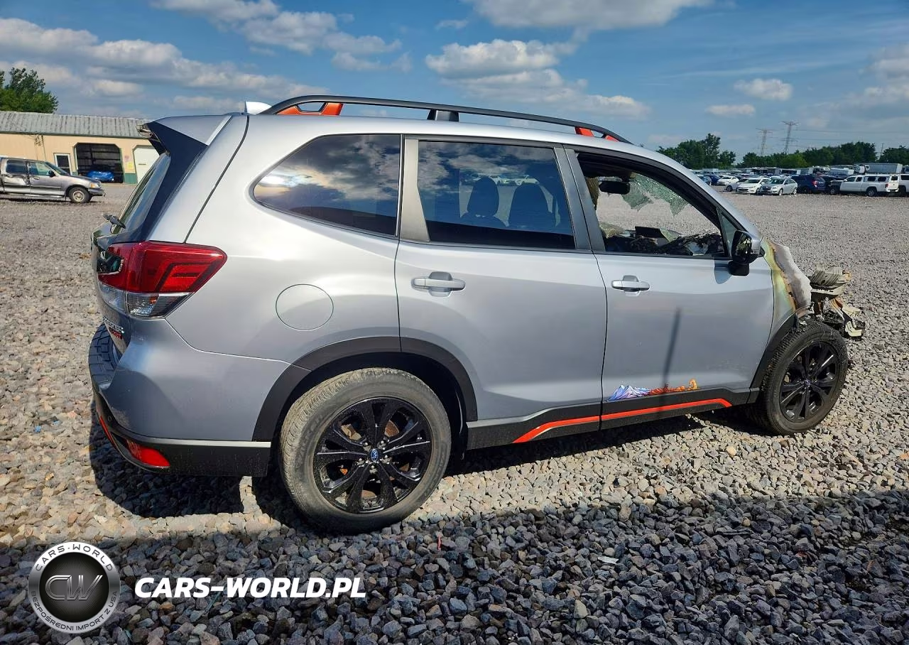 2020 Subaru Forester Sport VIN:JF2SKARC1LH417379 - 3