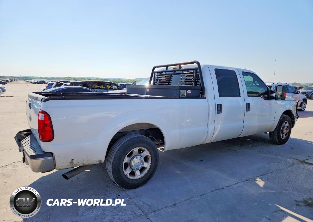 2013 Ford F250 Super Duty VIN:1FT7W2A61DEA64360 - 3