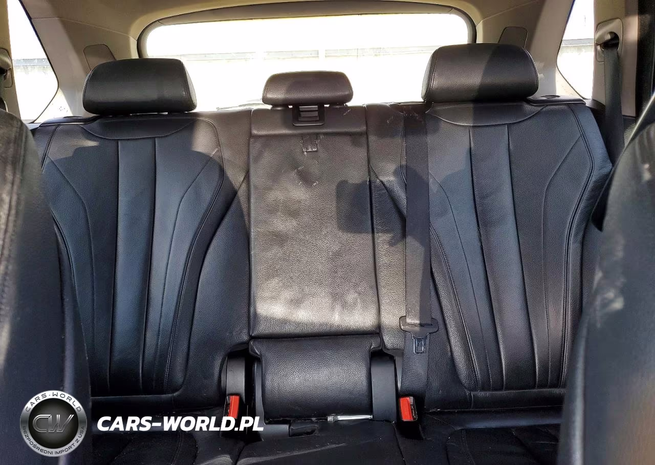 2015 BMW X5 xDrive35I VIN:5UXKR0C50F0P05605 - 10