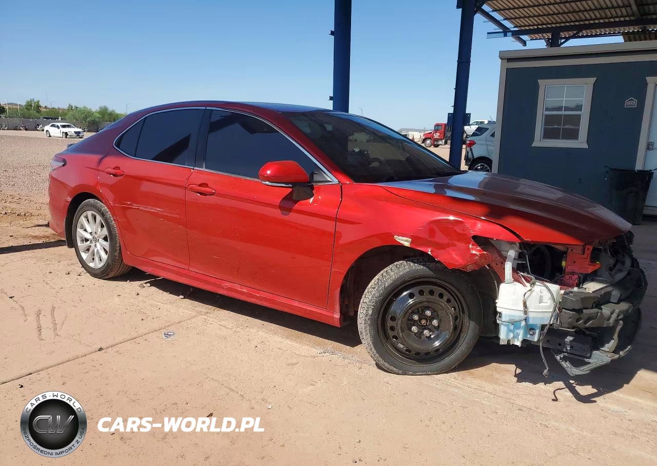 2019 Toyota Camry L VIN:4T1B11HK8KU267153 - 4