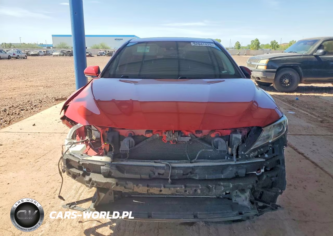 2019 Toyota Camry L VIN:4T1B11HK8KU267153 - 5