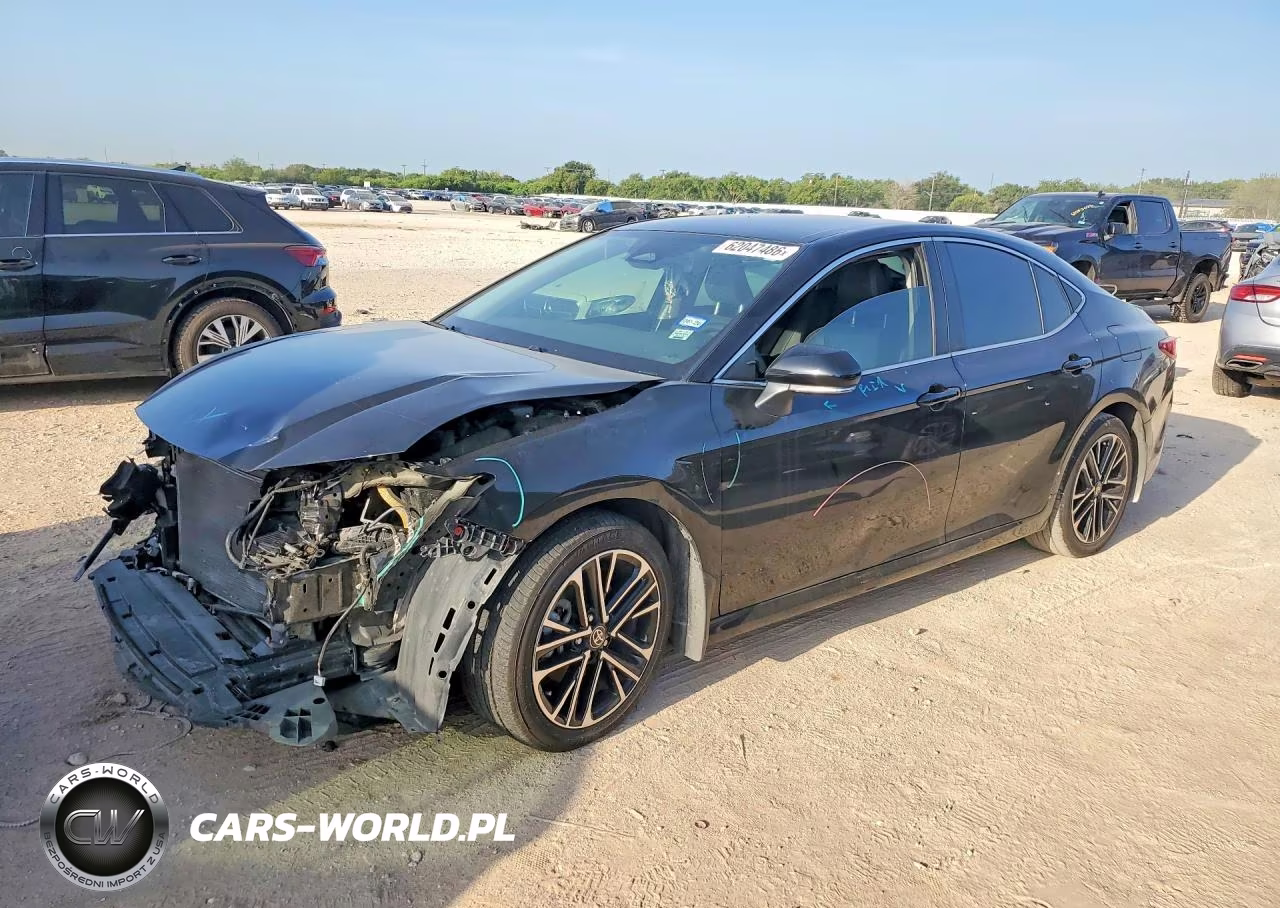 2025 Toyota Camry Xle – zdjęcie 1 z 13