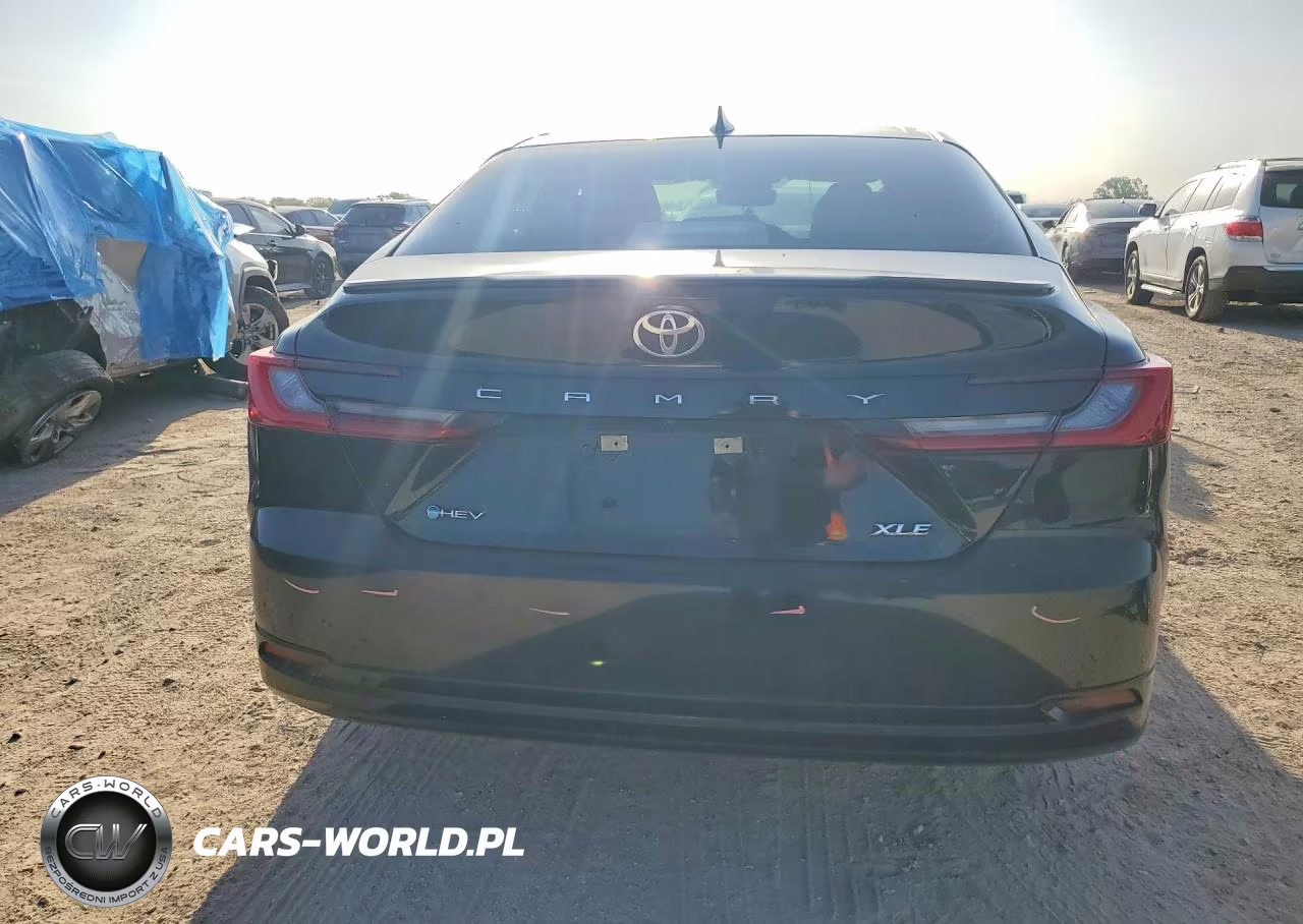 2025 Toyota Camry Xle VIN:4T1DAACK0SU510745 - 6