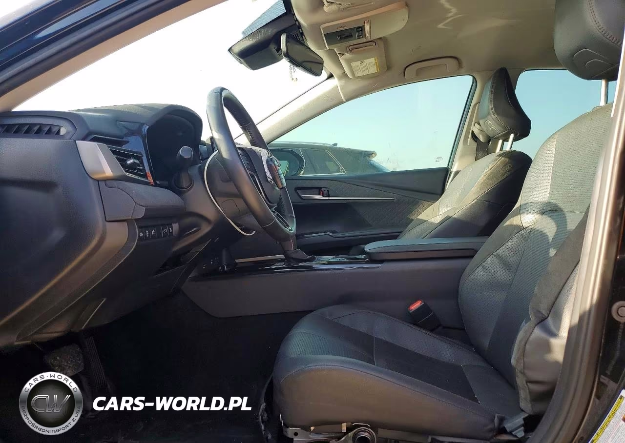 2025 Toyota Camry Xle VIN:4T1DAACK0SU510745 - 7