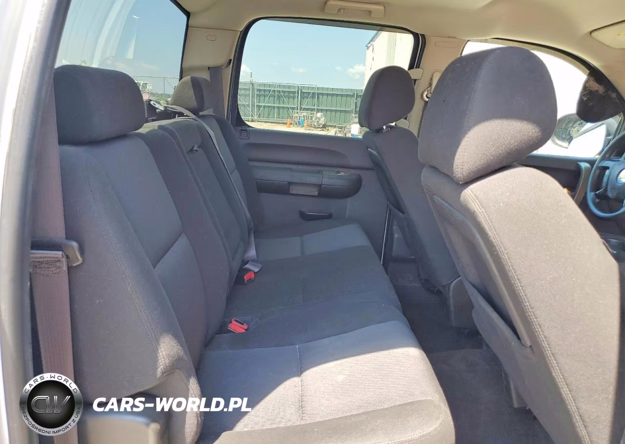 2011 Chevrolet Silverado C1500 Ls VIN:3GCPCREA1BG152105 - 10