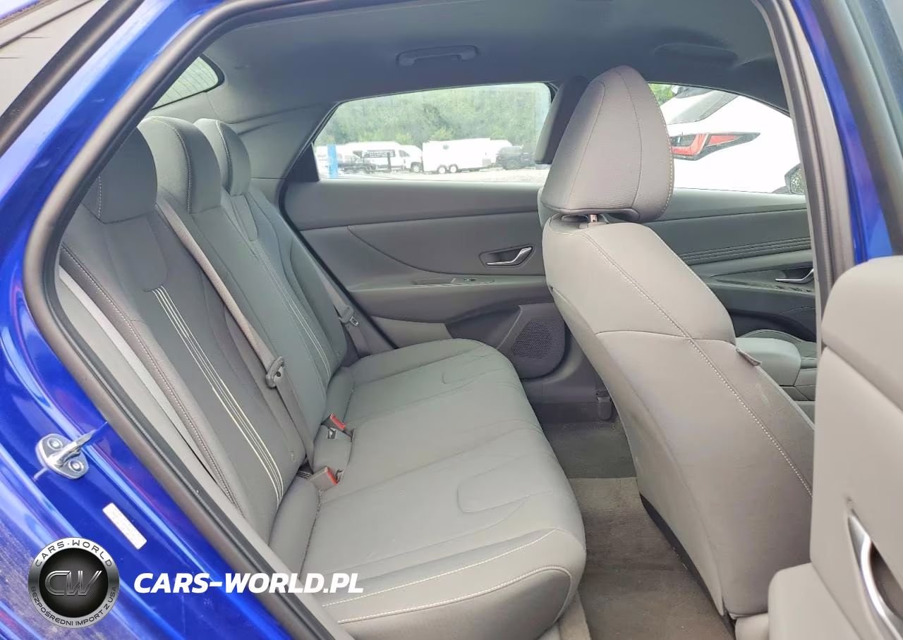 2023 Hyundai Elantra Sel VIN:KMHLS4AG2PU477439 - 10