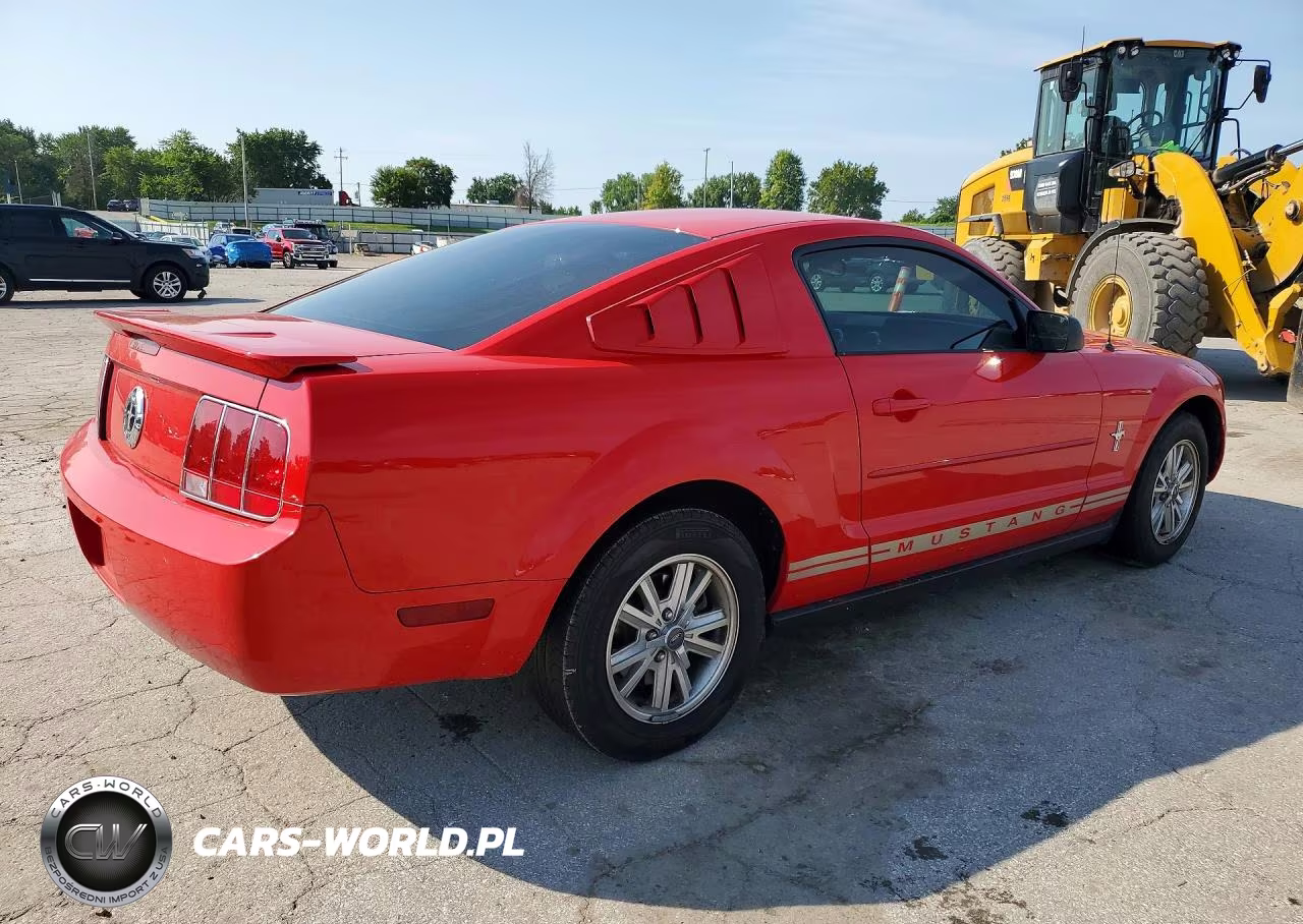 2008 Ford Mustang VIN:1ZVHT80N985187884 - 3