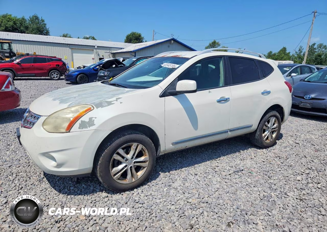 2013 Nissan Rogue S – zdjęcie 1 z 12