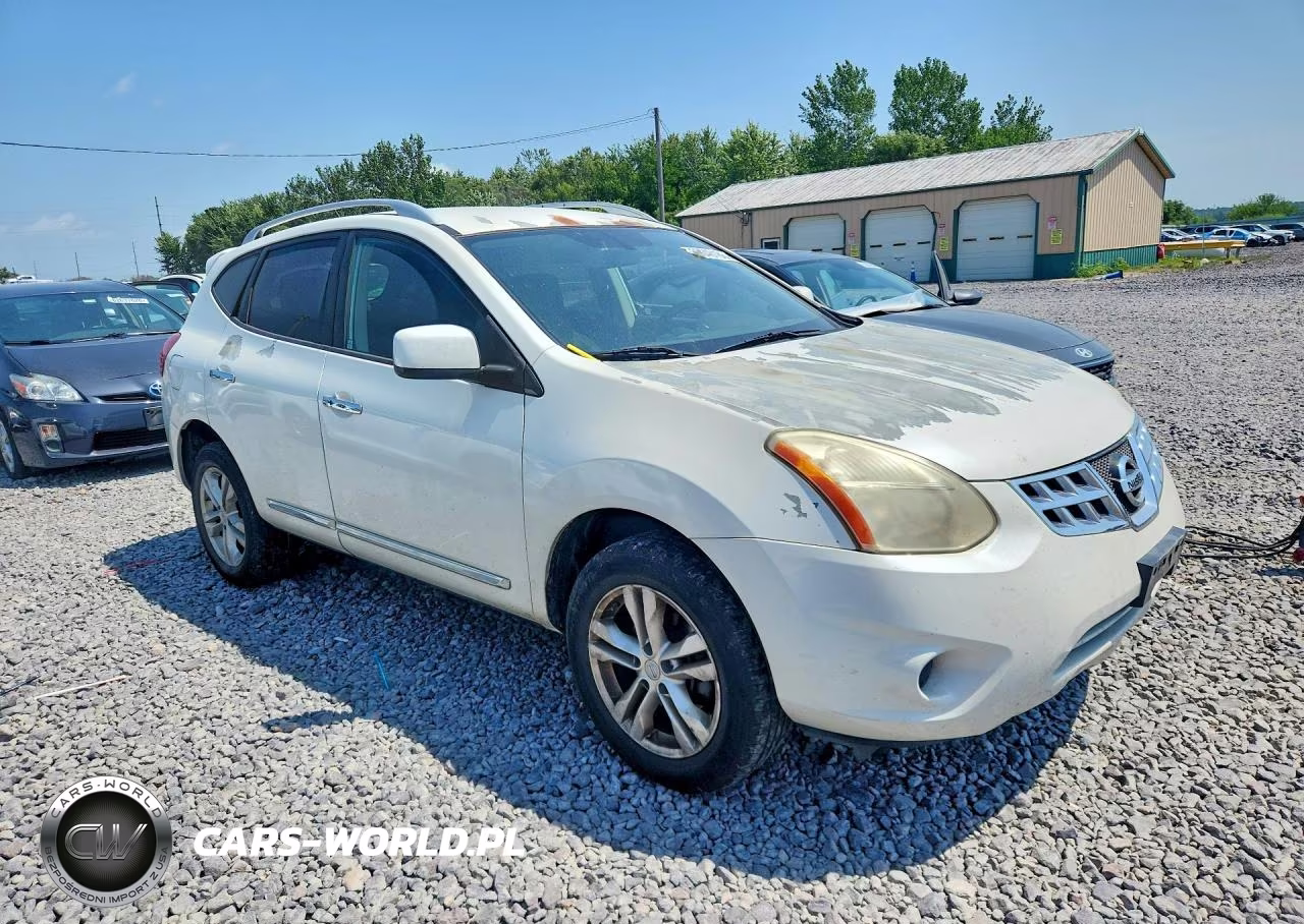 2013 Nissan Rogue S VIN:JN8AS5MV1DW646849 - 4