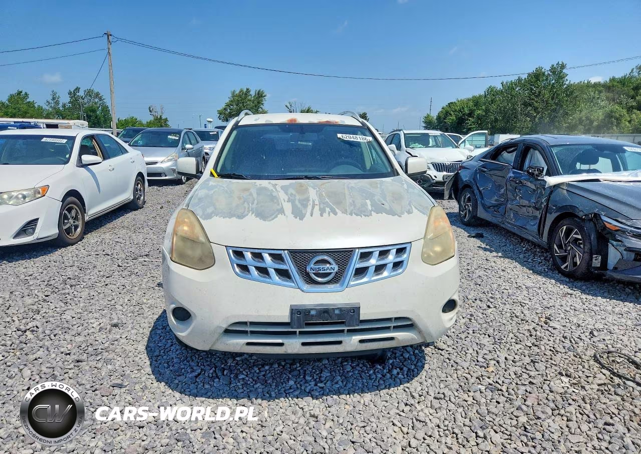 2013 Nissan Rogue S VIN:JN8AS5MV1DW646849 - 5