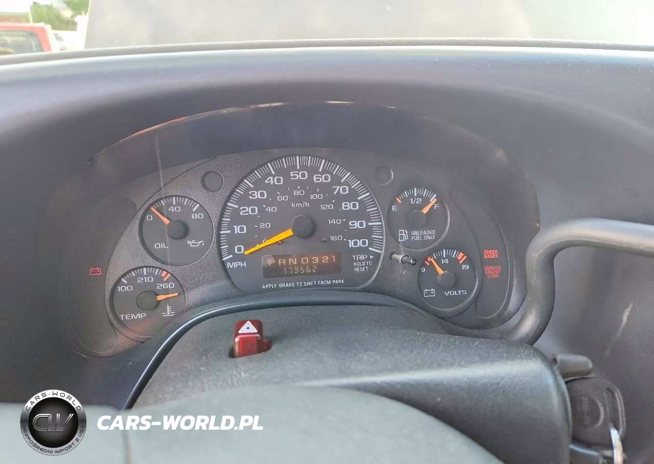 1999 Chevrolet Express G3500 VIN:1GCHG35R8X1107292 - 8