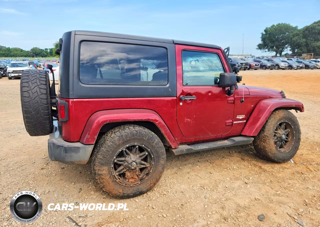 2012 Jeep Wrangler Sahara VIN:1C4AJWBGXCL146228 - 3