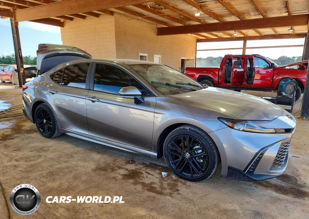 2025 Toyota Camry Se VIN:4T1DAACKXSU544577 - 4