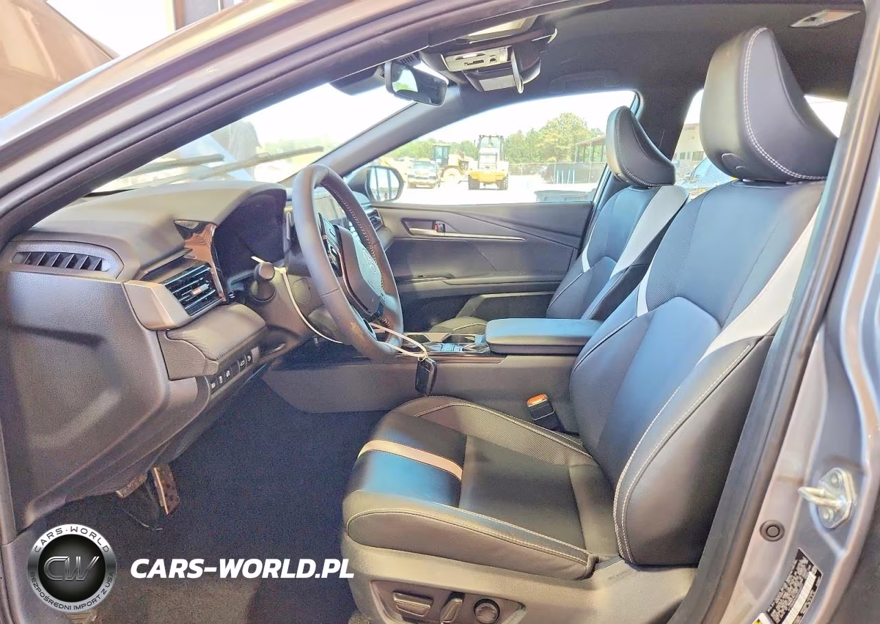 2025 Toyota Camry Se VIN:4T1DAACKXSU544577 - 7