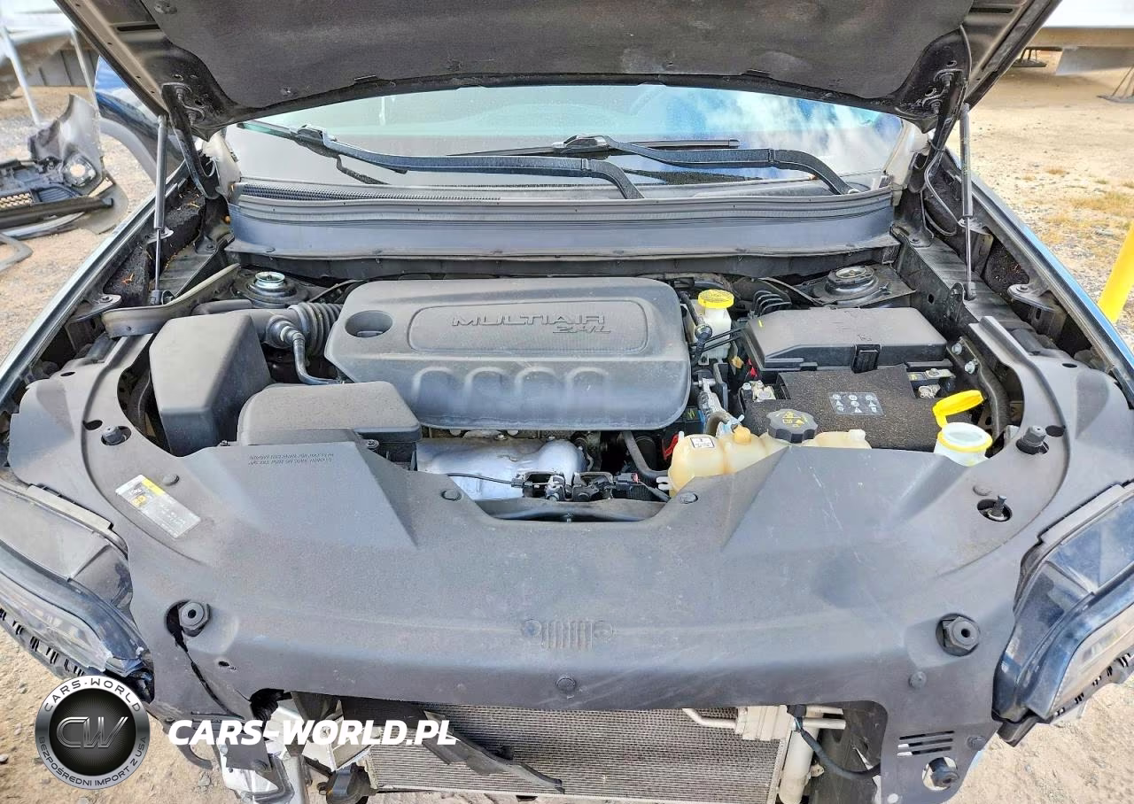 2020 Jeep Cherokee Latitude VIN:1C4PJLCBXLD632057 - 12