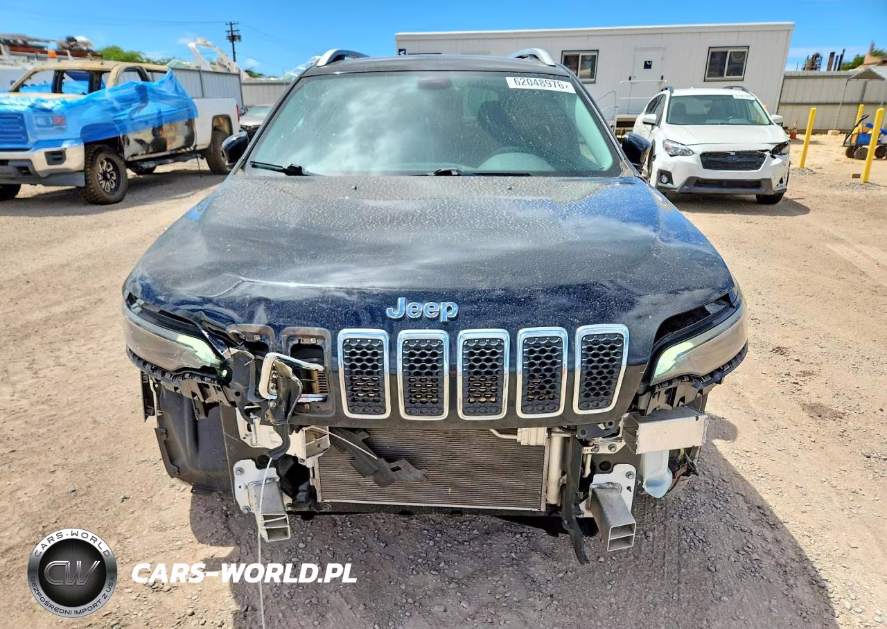 2020 Jeep Cherokee Latitude VIN:1C4PJLCBXLD632057 - 5