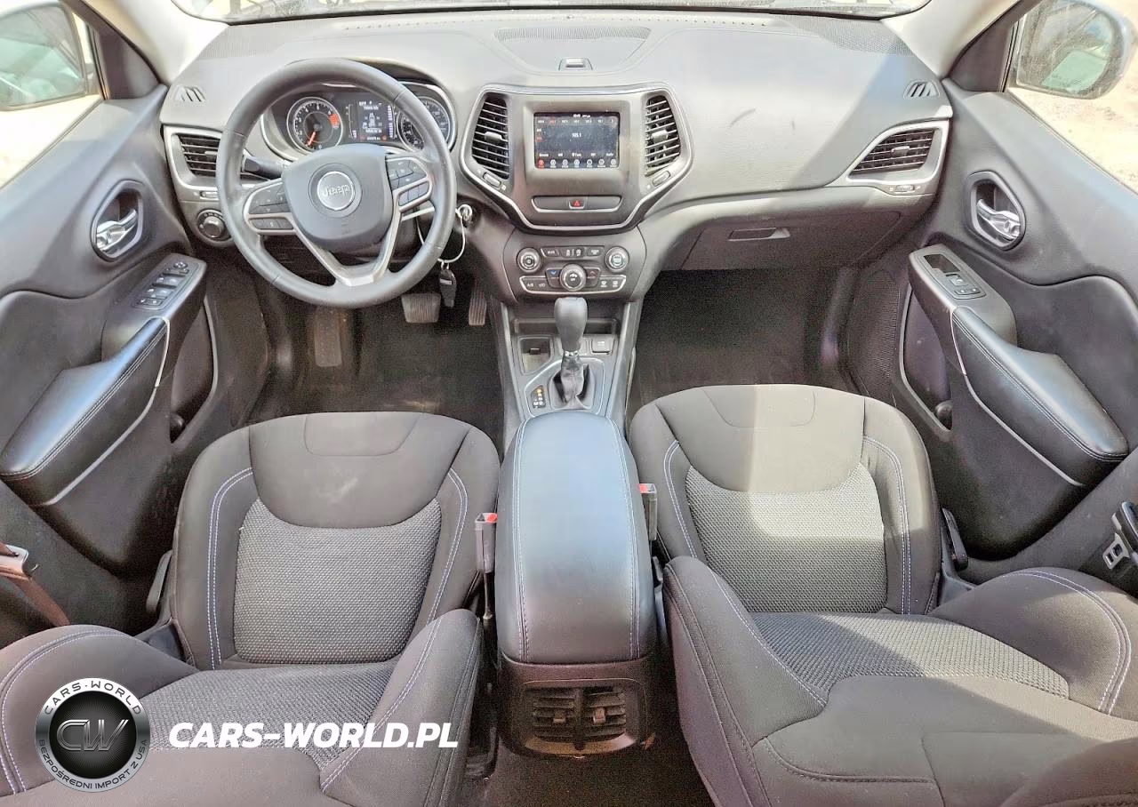 2020 Jeep Cherokee Latitude VIN:1C4PJLCBXLD632057 - 8