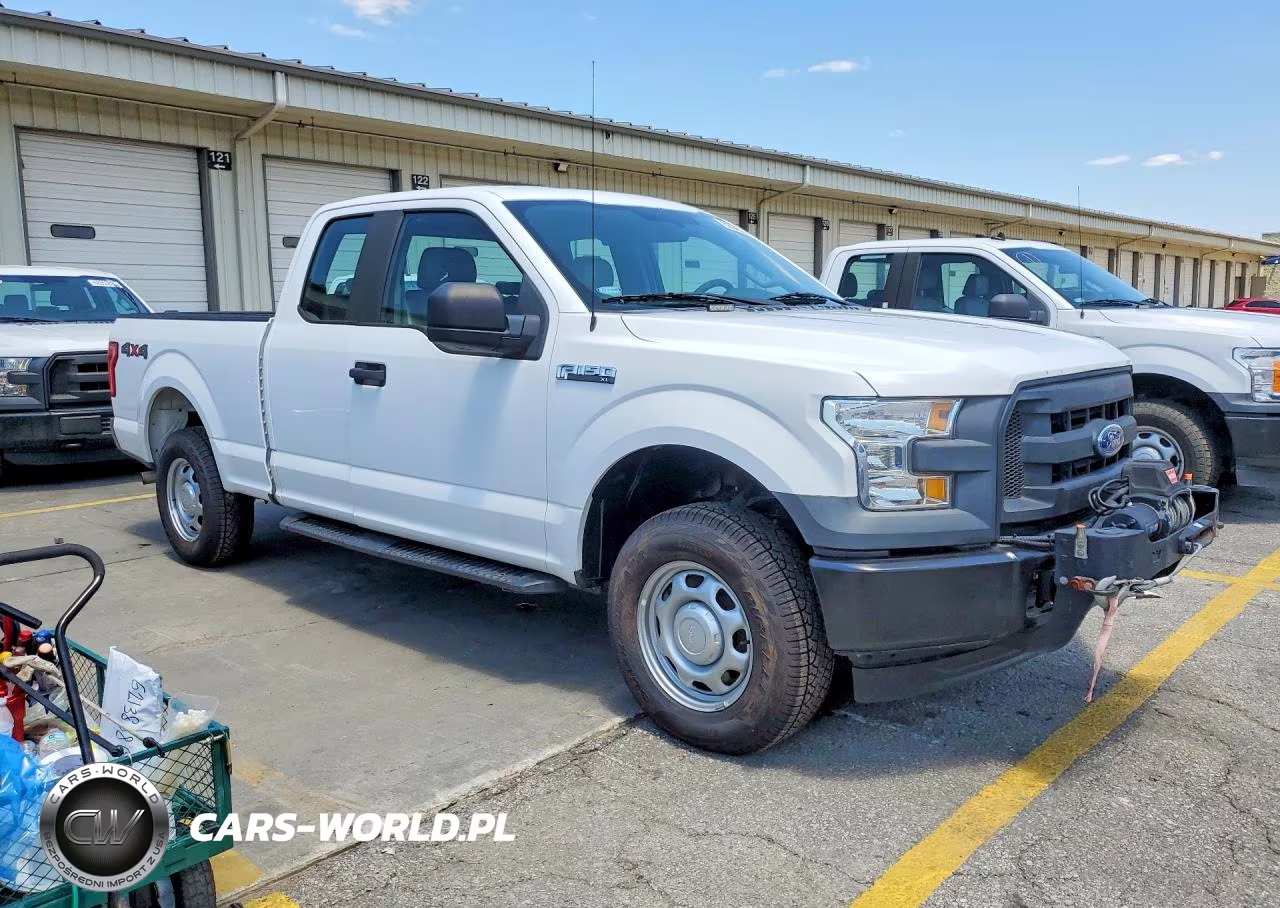 2017 Ford F150 Super Cab VIN:1FTFX1EF7HKD76350 - 4