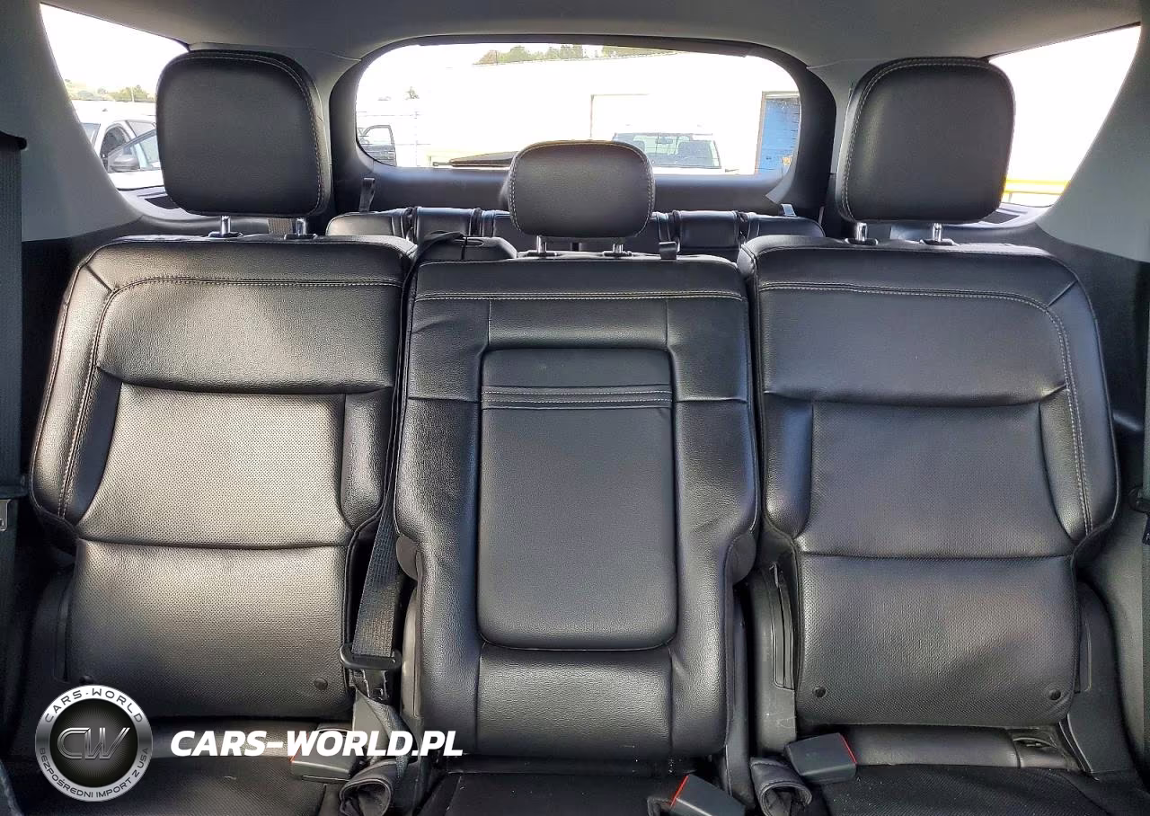 2022 Ford Explorer Limited VIN:1FMSK8FHXNGA52163 - 10