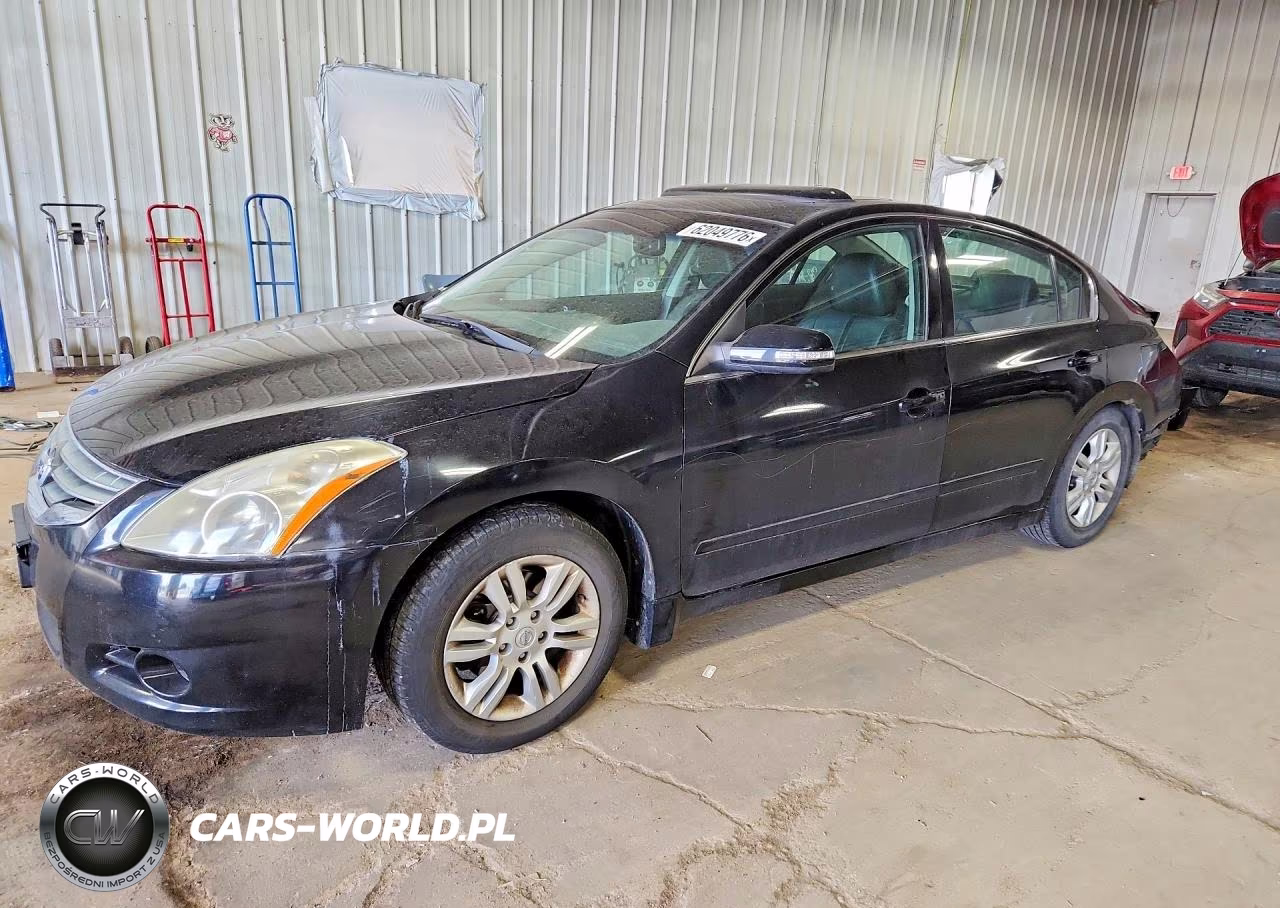 2010 Nissan Altima 2.5 – zdjęcie 1 z 13