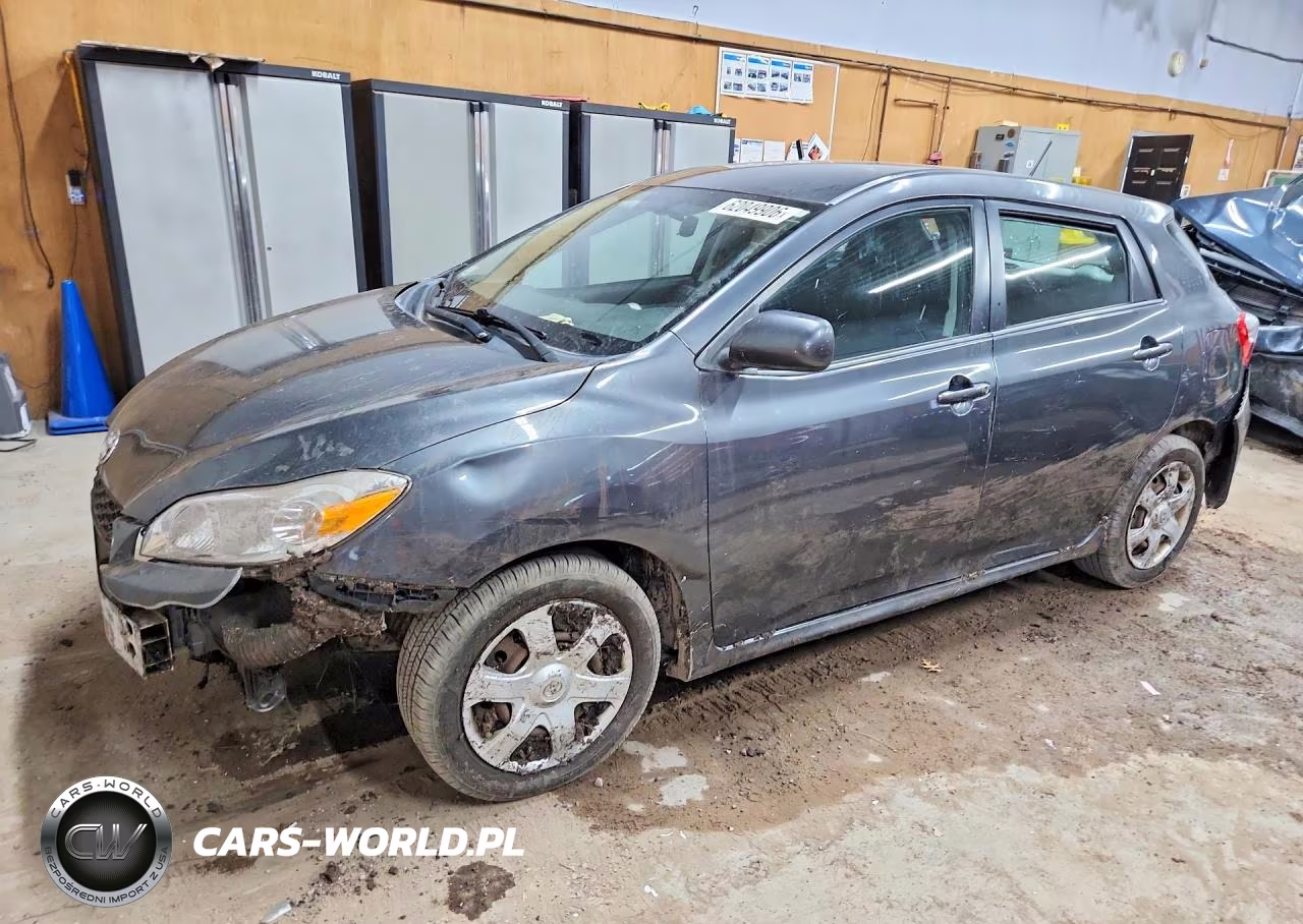 2009 Toyota Matrix Base